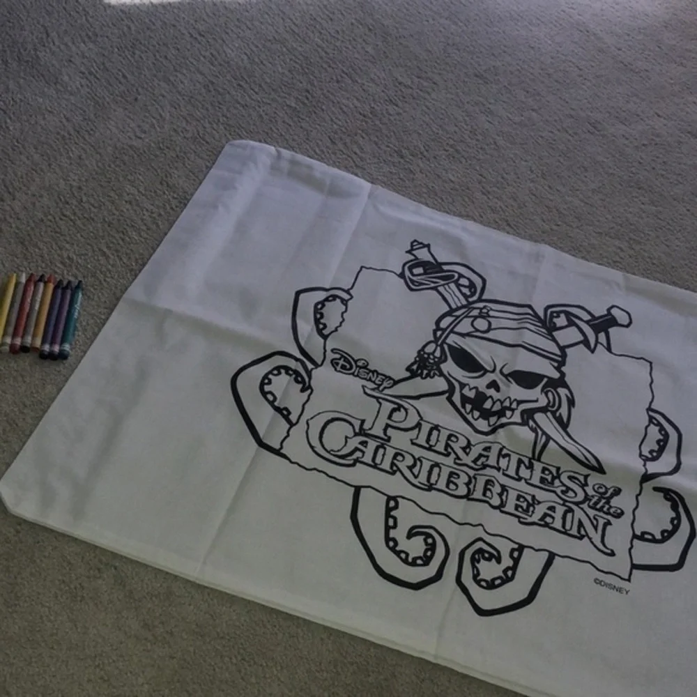 Disney Pirates of‎ the Caribbean coloring Pillowcase Art Standard Party Favors